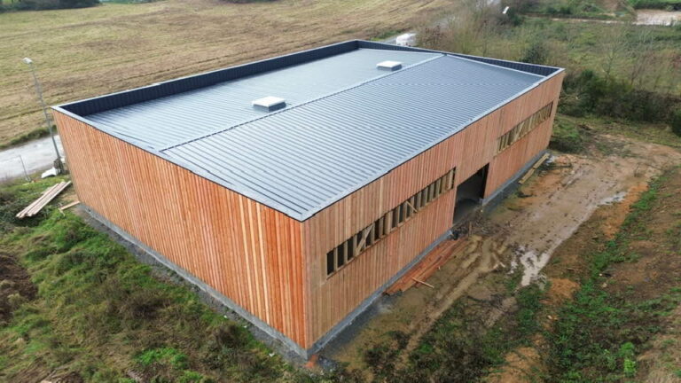 Hangar de 500m² à Pont-Aven