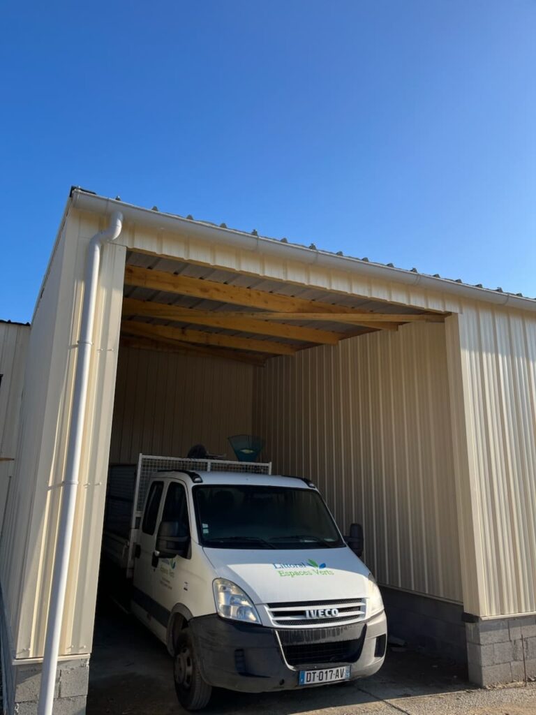 2025-04-28_hangar_clohars_carnoet1