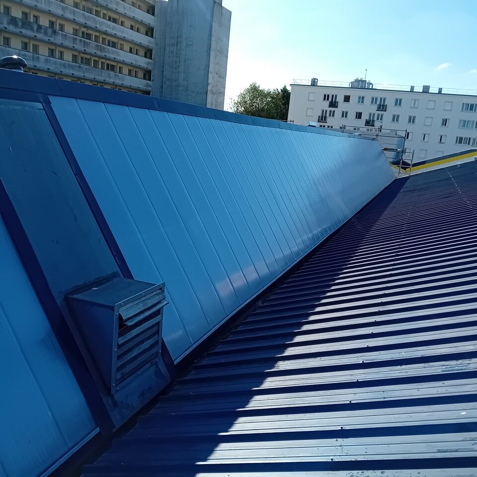 2026-10-26_toiture_Services_techniques_lorient_1